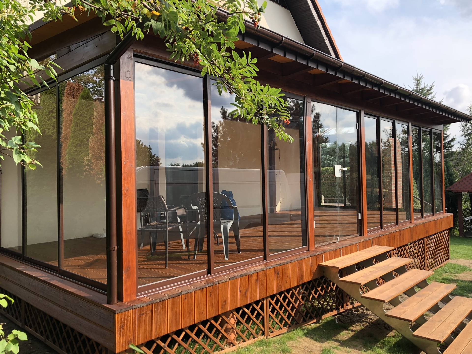 Как правильно застеклить беседку самому | housedb.ru