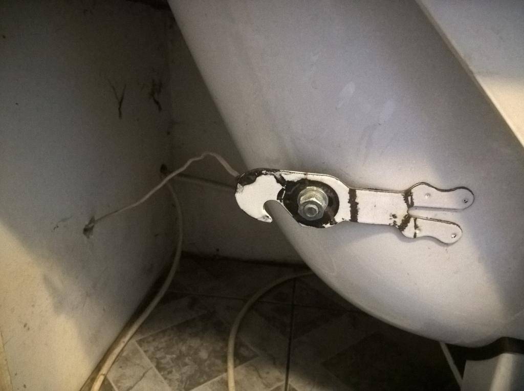 Заземление акриловой и чугунной ванны в квартире