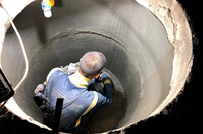 Гидроизоляция бетонного колодца изнутри и снаружи: выбор материалов и технология выполнения