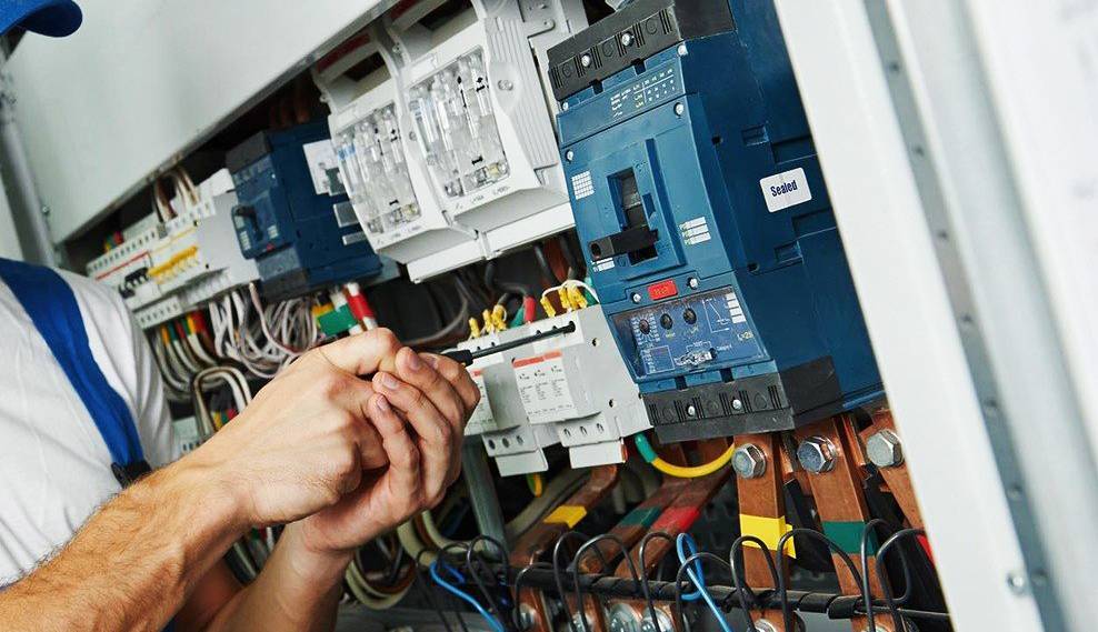 Правила электромонтажа в доме, коттедже и квартире. безопасность и технология электромонтажных работ