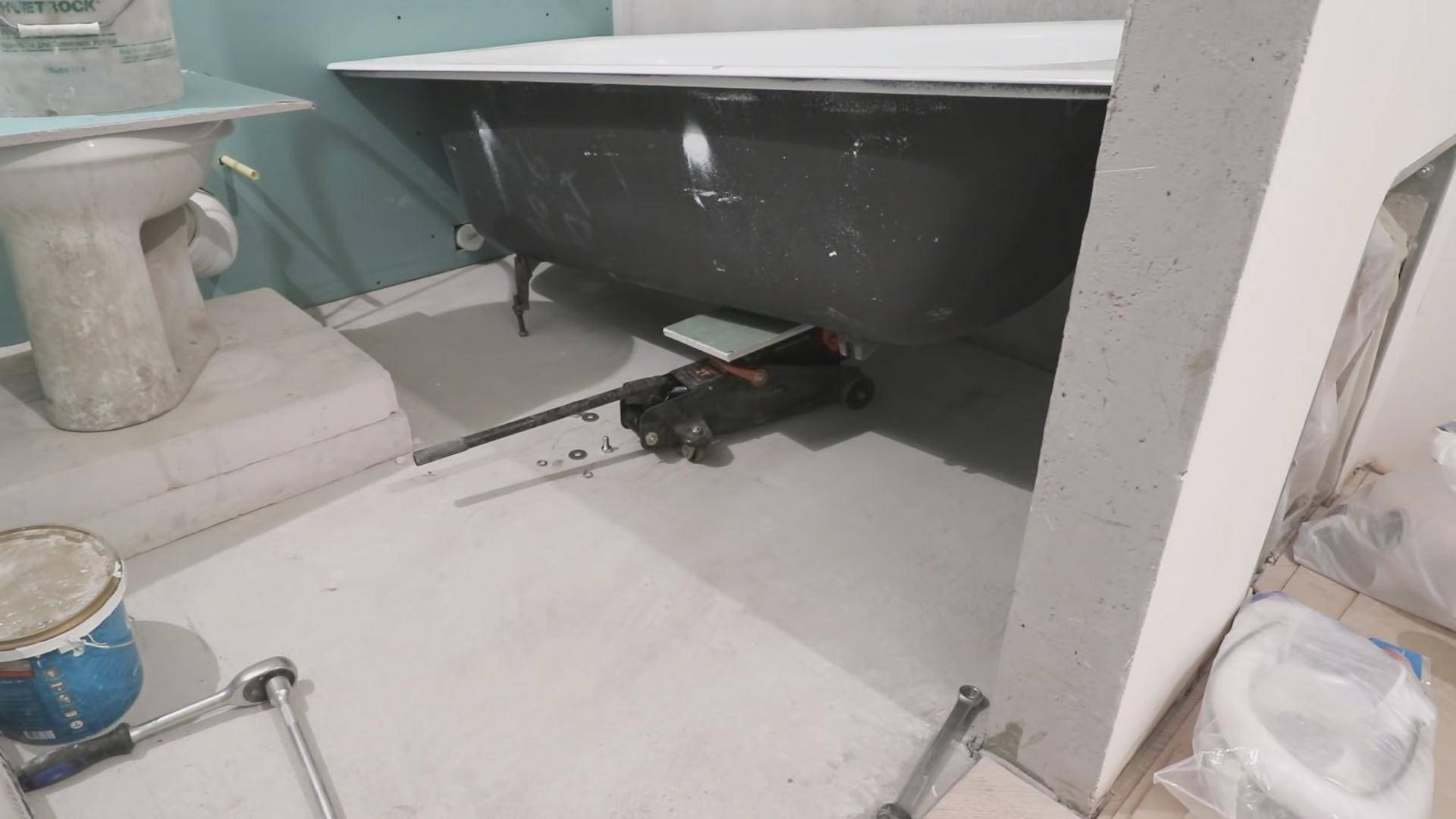 Установка стальной ванны своими руками - инструкция по монтажу | стройсоветы