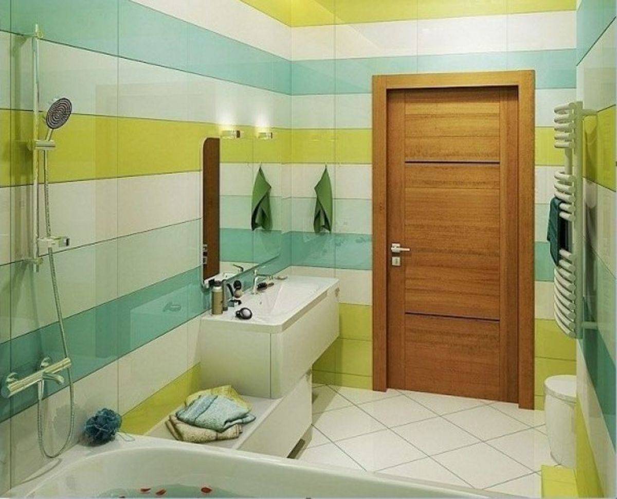 Двери для туалета и ванной (70 фото): пластиковые и стеклянные влагостойкие модели в ванную комнату, установка конструкций в срезанный угол санузла, размеры дверного полотна