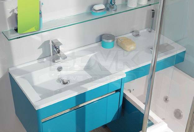 Цветные акриловые ванны: изделия для стильной ванной комнаты