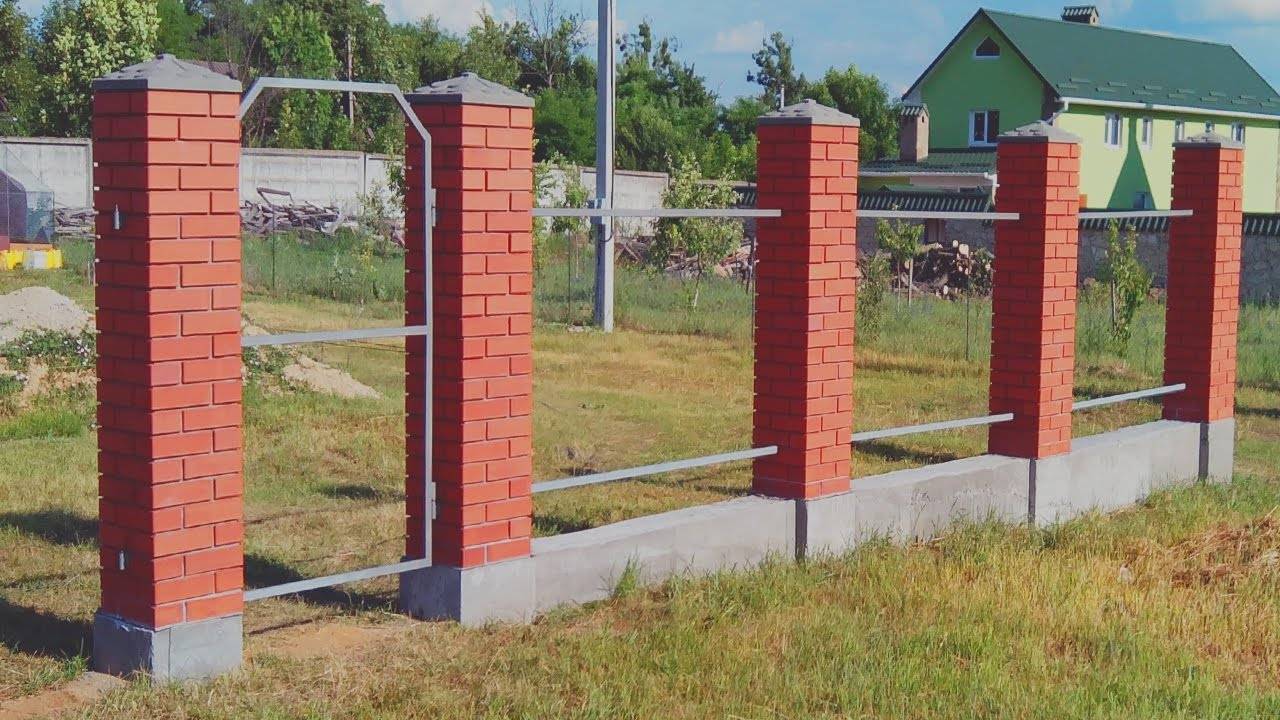 Столбы и забор из кирпича своими руками на долгие годы