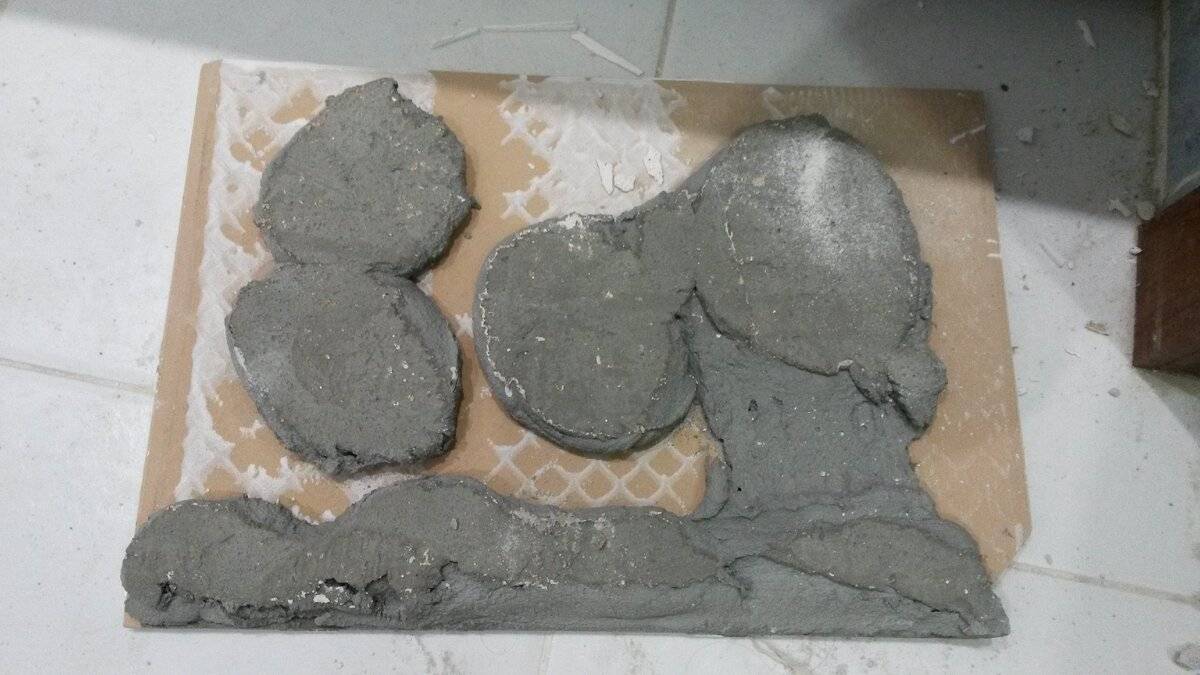 Зачем опытные мастера простукивают плитку после укладки