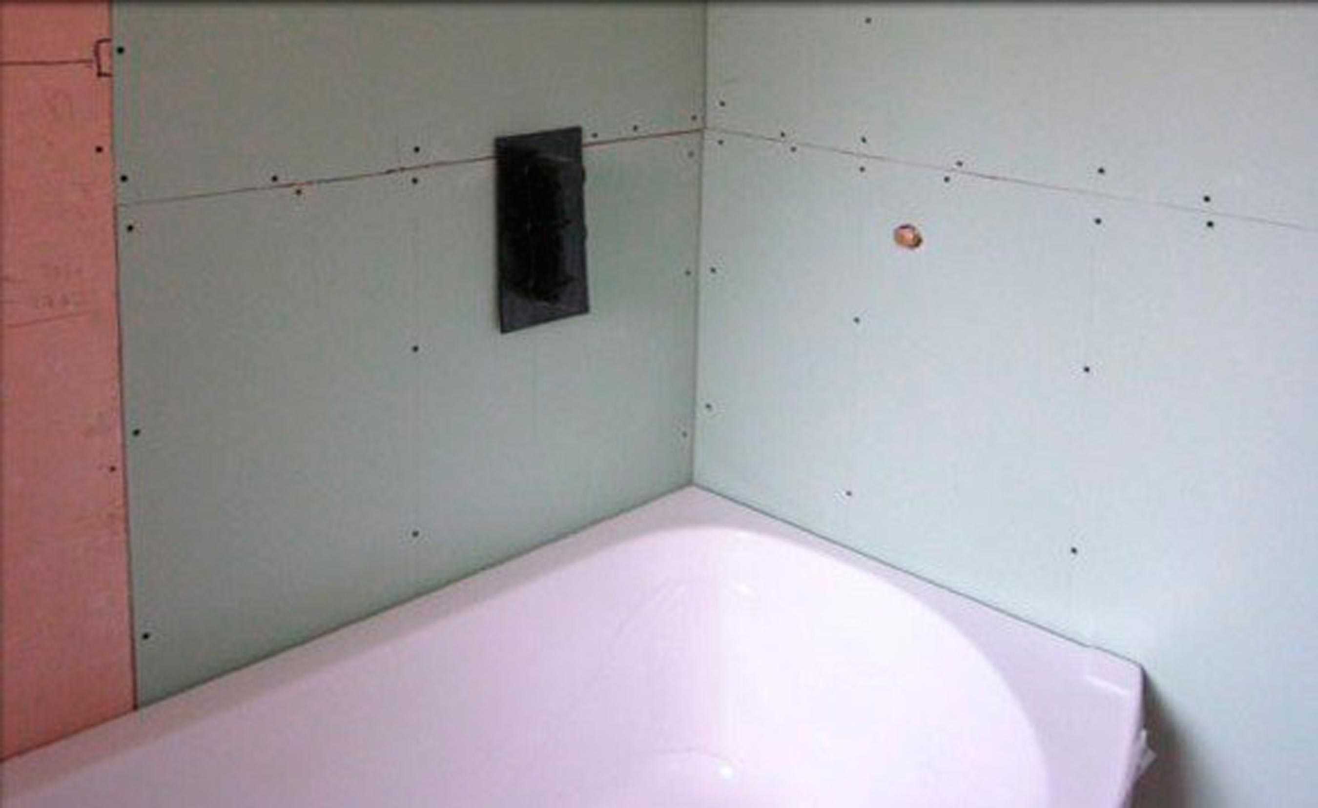 Делаем гидроизоляцию гипсокартона в ванной комнате перед укладкой плитки