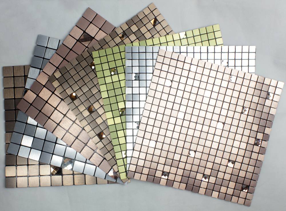 Клеим мозаику на сетке: правила укладки мозаичной плитки