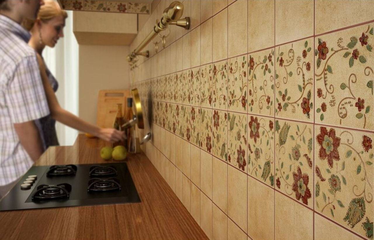 Этапы выбора плитки для отделки стены, дизайн и способы укладки в интерьере кухни