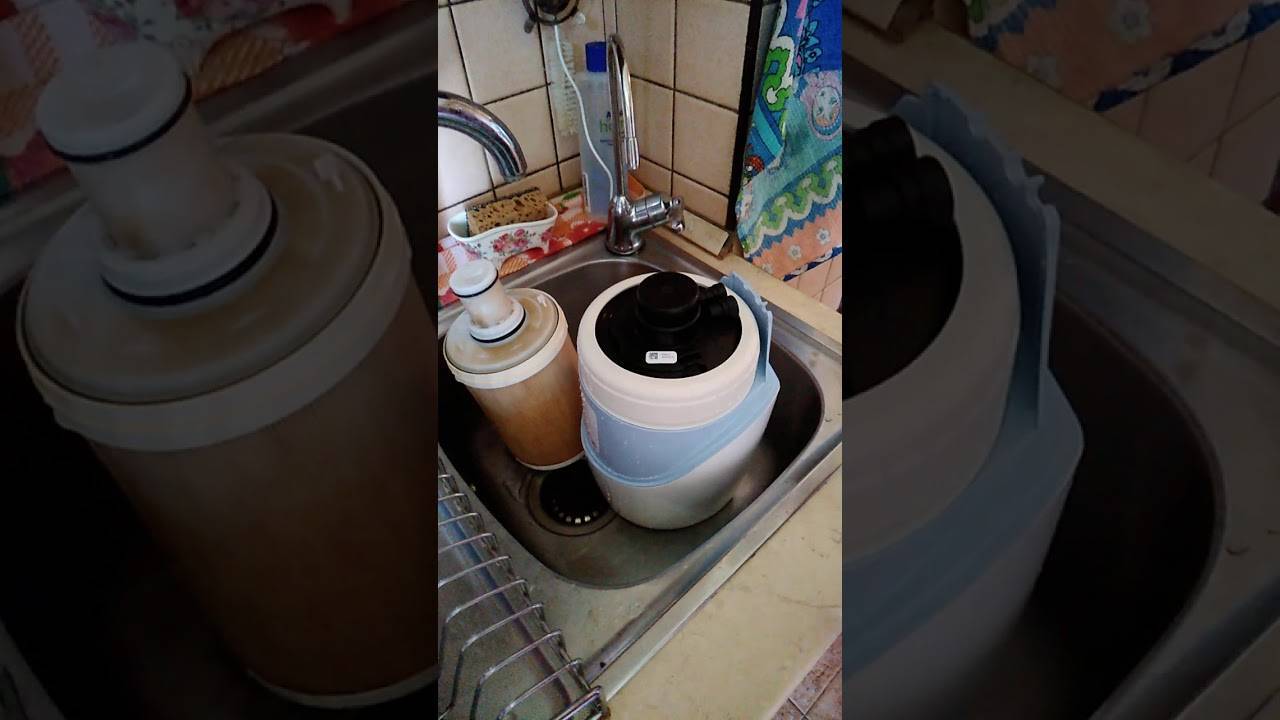 Как часто нужно менять картриджи в фильтрах для воды и как это происходит