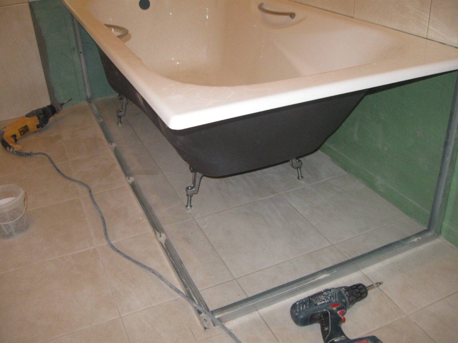 Установка ванны своими руками: схема правильного монтажа + фото инструкция по установке
