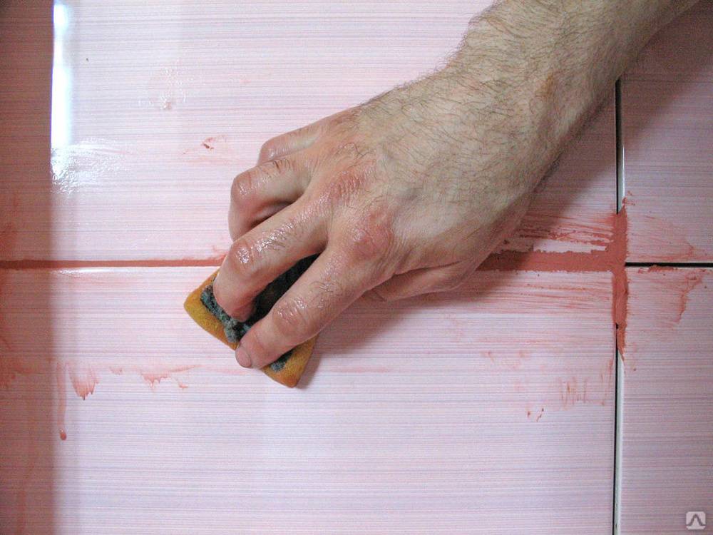 Как затирать швы на плитке на стене: правильная затирка швов плитки на .