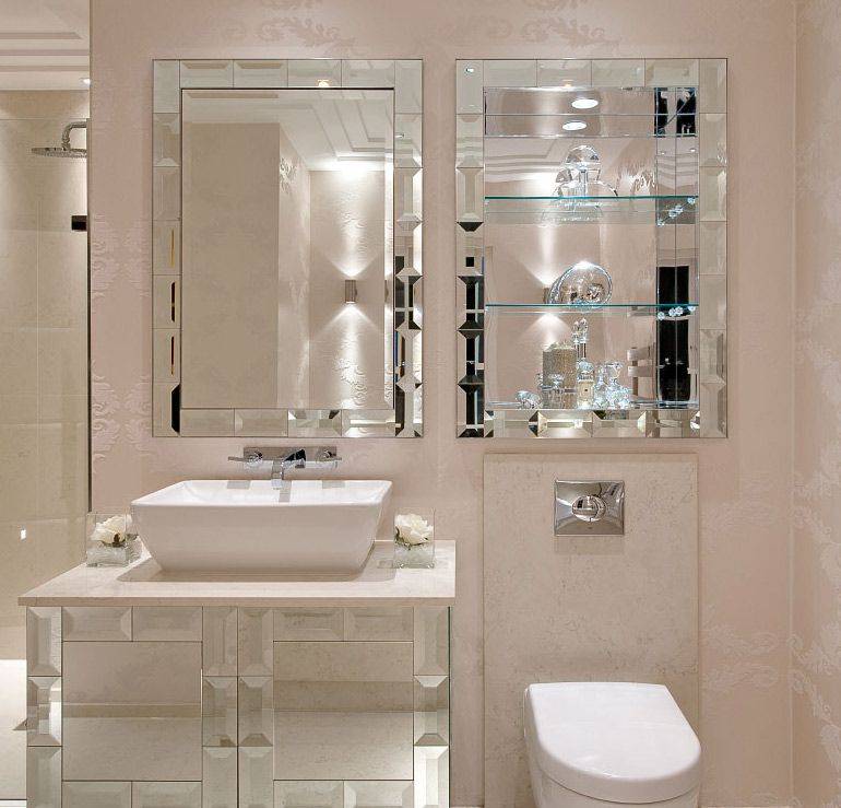 О видах зеркал в ванную: с полочкой, встроенные, с подогревом, угловые