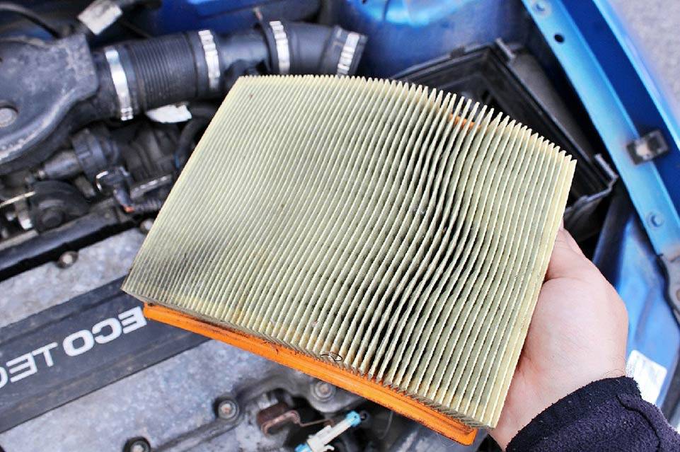 Замена воздушного фильтра: как и когда проводить процедуру — carhack.ru