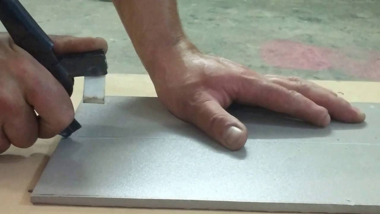 Секрет правильной резки керамической плитки без плиткореза