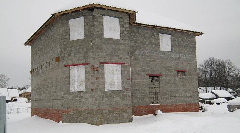 Консервация недостроенного дома на зиму без отопления