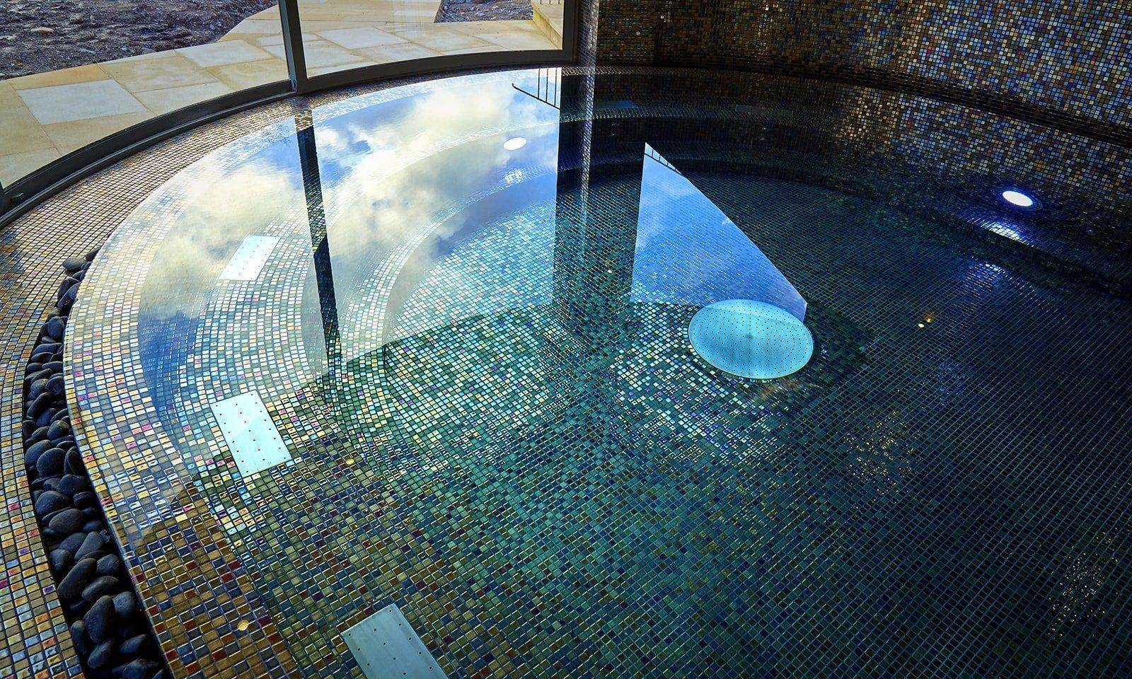 Мозаика для бассейна, как сделать бассейн своей мечты