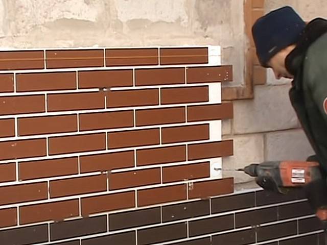 Укладка клинкерной плитки на стену: видео советы опытных плиточников