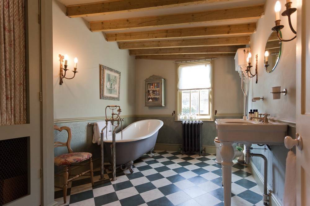 Оформление ванной комнаты в стиле ретро (38 фото)